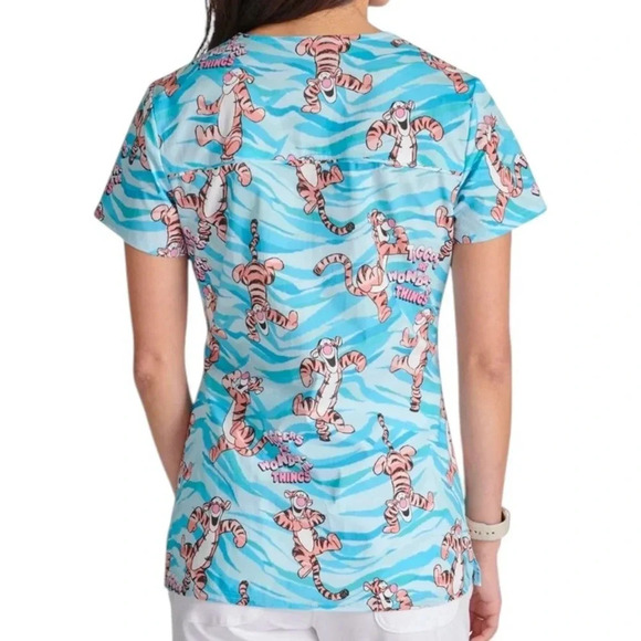 Cherokee x Disney Wonderful Tiggers Scrub Top Women 2XL Blue Winnie the Pooh NWT - Picture 2 of 9